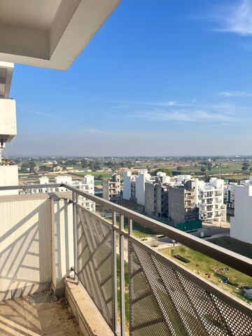 Balcony in 3 BHK Apartment at Central Park Flower Valley Aqua Front Towers, Sohna Sector 33 – for Rent