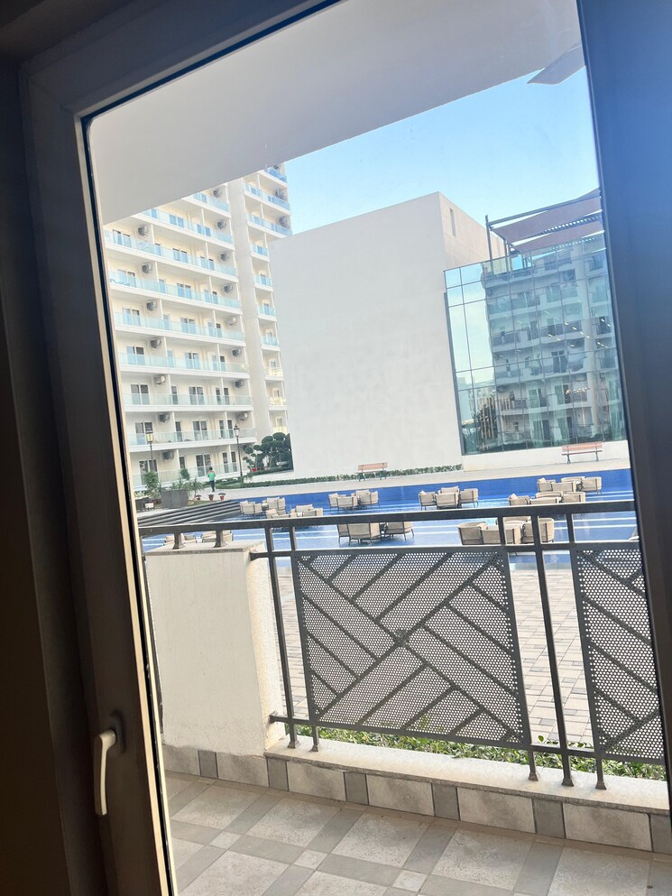 Balcony, central-park-flower-valley-aqua-front-towers 3 Bedroom 2134 Sq.Ft. Apartment In Sohna Sector 33 Gurgaon 8708467