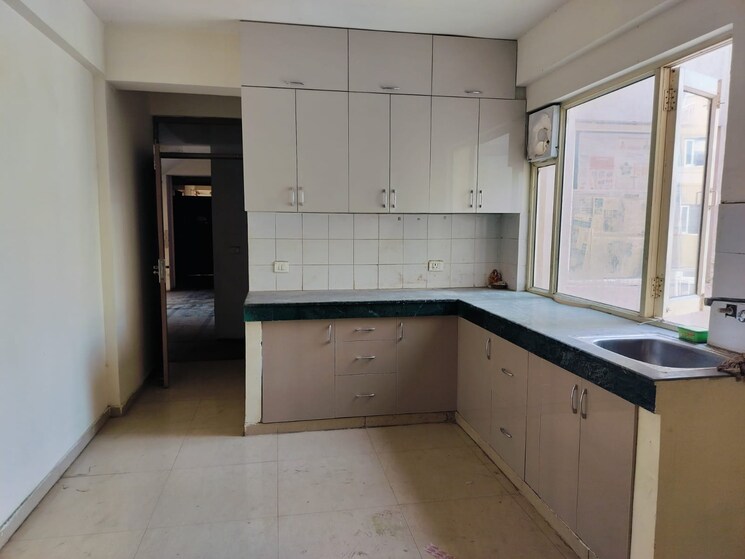Kitchen, rof-aalayas 2 Bedroom 574 Sq.Ft. Apartment In Sector 102 Gurgaon 8708464