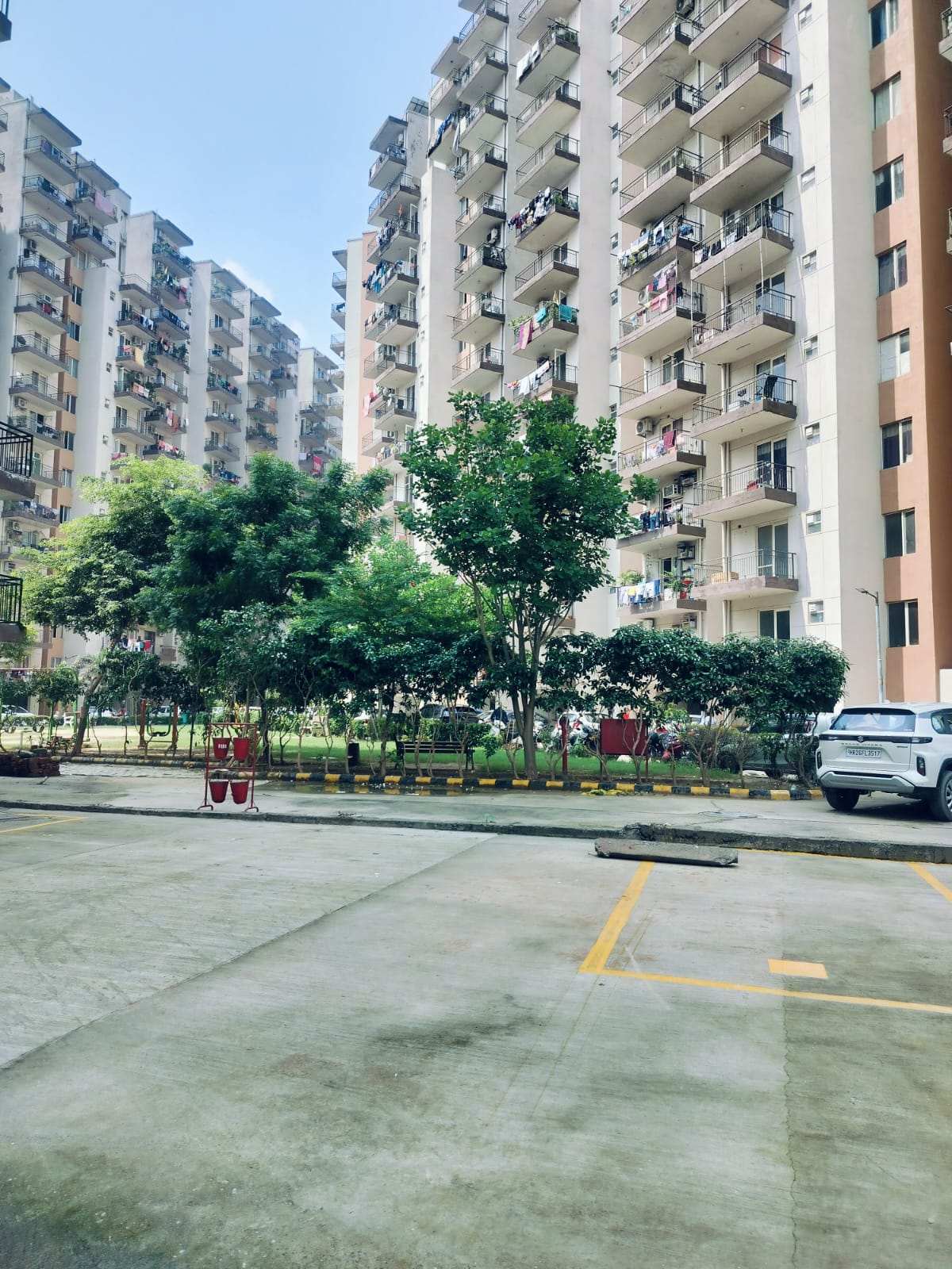 2 BHK Apartment For Sale in ROF Aalayas