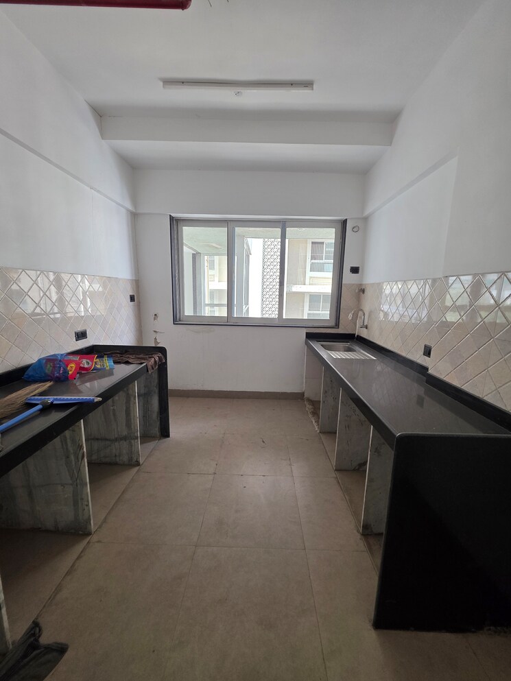 Kitchen, rensar-chistiya-palace 3 Bedroom 1450 Sq.Ft. Apartment In Agripada Mumbai 8708480