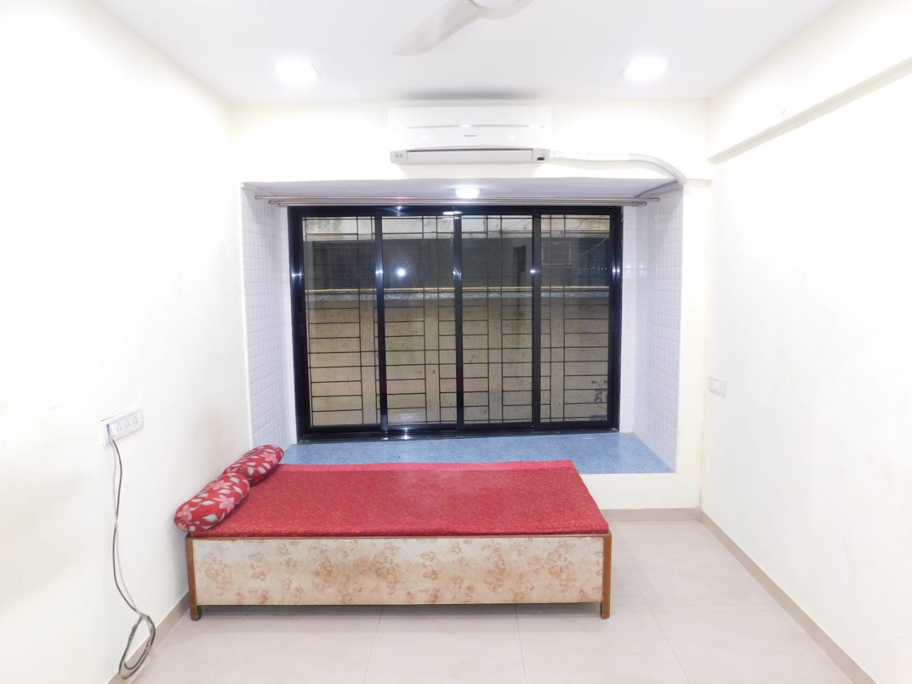 1 BHK Apartment For Rent in Prarthana Star Apartment