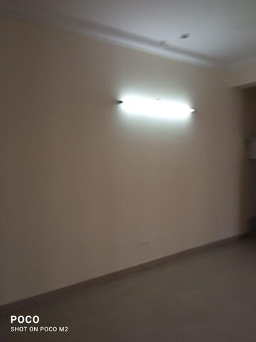 2 BHK Apartment For Rent in Gulshan Vivante, Sector 137