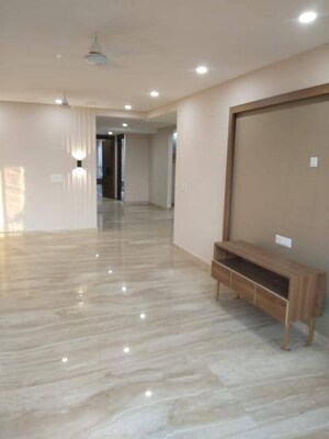 Room in 4 BHK Builder Floor at Ansal API Esencia, Sector 67 – for Sale