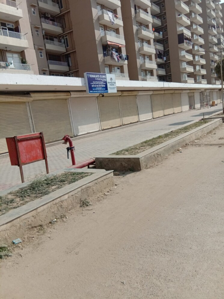 Balcony, vashisht-heights Commercial Shop 324 Sq.Ft. In Sector 87 Faridabad 8708474