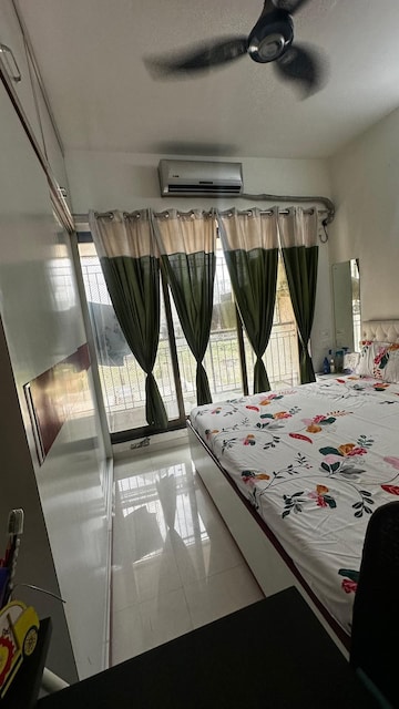 Master Bedroom in 1.5 BHK Apartment at Velocity Hill Spring, Ghodbunder Road – for Rent