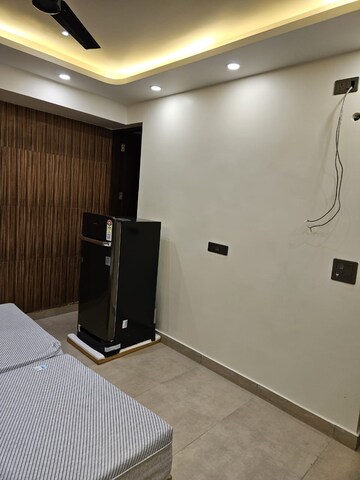 Master Bedroom in 1 BHK Builder Floor at Saket – for Rent