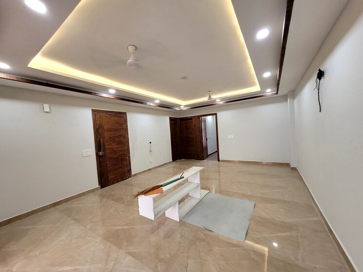 Room, green fields colony 3 Bedroom 1600 Sq.Ft. Builder Floor In Green Fields Colony Faridabad 8708595