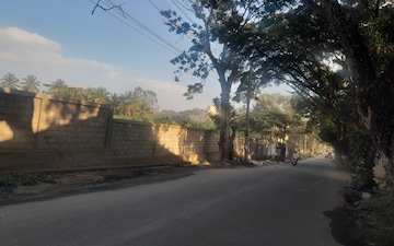 Industrial Plot For Sale in Kumbalgodu
