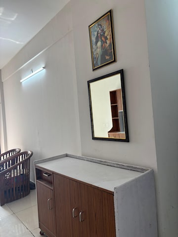 Room in 2 BHK Apartment at Signature Global The Millennia, Sector 37d – for Rent