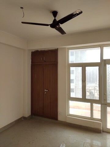 3 BHK Apartment For Rent in Supertech Ecovillage I, Sector 1 Greater Noida