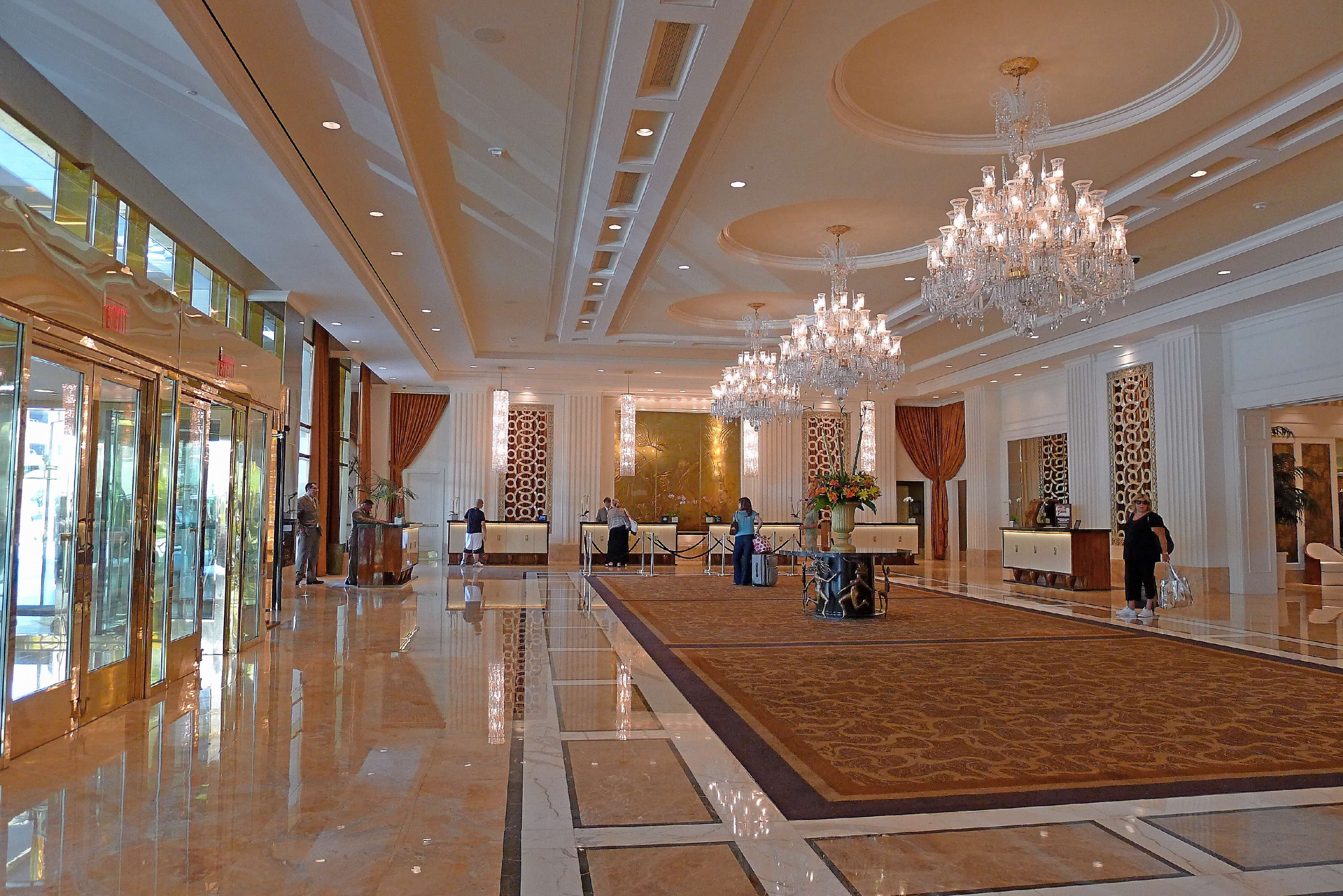 4 BHK + Pooja Room,Servant Room,Study Room,Extra Room Apartment For Rent in Indiabulls Sky