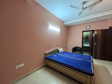 Bedroom in 3 BHK Builder Floor at Ardee City, Sector 52 – for Rent