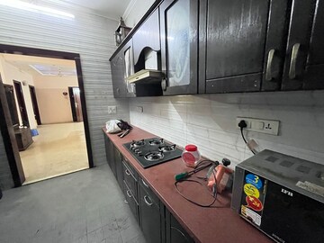 Kitchen in 3 BHK Builder Floor at Ardee City, Sector 52 – for Rent