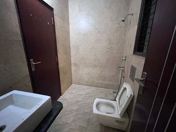 Bathroom in 3 BHK Builder Floor at Ardee City, Sector 52 – for Rent
