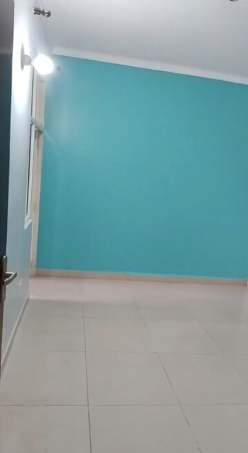 Furnished Amenities in 2 BHK Apartment at Panchsheel Wellington 2, Dundahera – for Rent
