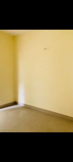 Room in 2 BHK Apartment at Conscient Habitat 78, Sector 78 – for Sale