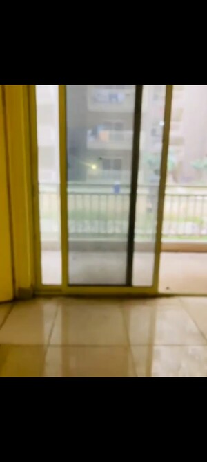 Room in 2 BHK Apartment at Conscient Habitat 78, Sector 78 – for Sale