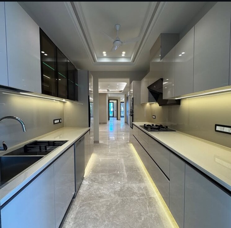 Kitchen, sector 30 3.5 Bedroom 2250 Sq.Ft. Builder Floor In Sector 30 Faridabad 8708745