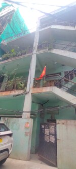 6 BHK + Pooja Room 150 Sq.Yd. Independent House in Sanath Nagar