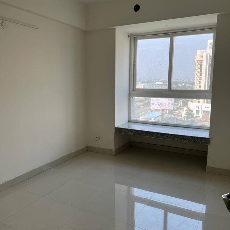 Room, supertech-cape-town 2.5 Bedroom 1150 Sq.Ft. Apartment In Sector 74 Noida 8708778