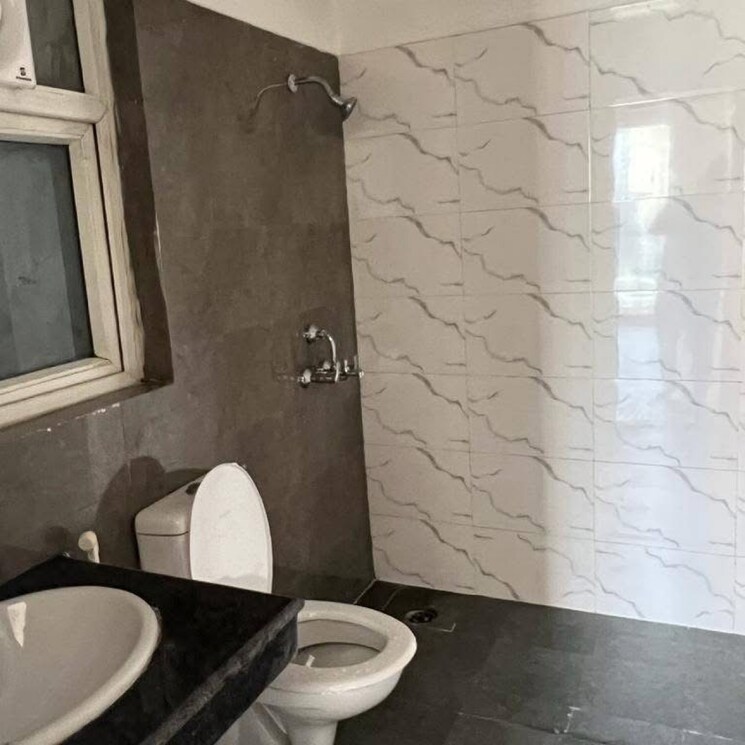 Bathroom, supertech-cape-town 2.5 Bedroom 1150 Sq.Ft. Apartment In Sector 74 Noida 8708778