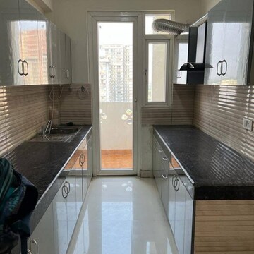 Kitchen in 2.5 BHK Apartment at Supertech Cape Town, Sector 74 – for Rent