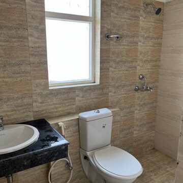Bathroom in 2.5 BHK Apartment at Supertech Cape Town, Sector 74 – for Rent