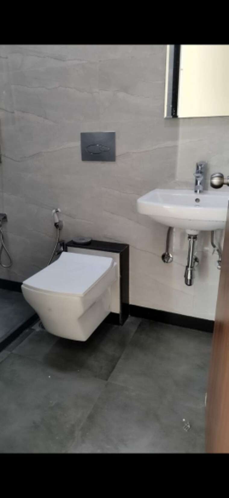 Bathroom, man-opus 2 Bedroom 960 Sq.Ft. Apartment In Mira Road Thane 8708803