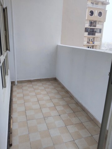 Balcony in 2 BHK Apartment at Supertech 34 Pavilion, Sector 34 – for Rent