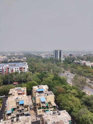 2 BHK Apartment – Exterior View View at Supertech 34 Pavilion, Sector 34 - for Rent