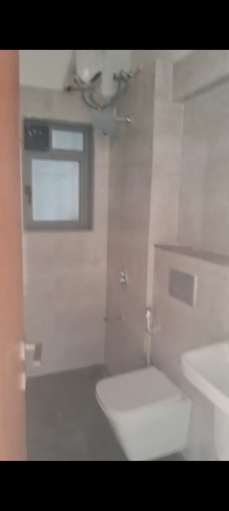 Bathroom, dynamix-avanya 1 Bedroom 418 Sq.Ft. Apartment In Dahisar East Mumbai 8708843