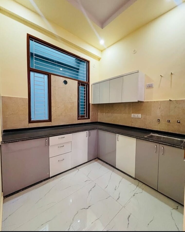 Kitchen, sector 29 3.5 Bedroom 2250 Sq.Ft. Builder Floor In Sector 29 Faridabad 8708874