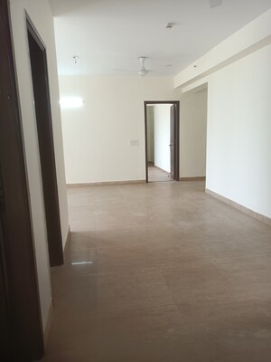 Room in 3.5 BHK Apartment at 3C Lotus Panache, Sector 110 – for Sale