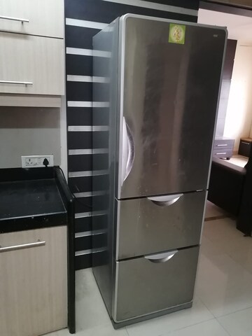 Bathroom in 2 BHK Apartment at K Raheja Heights, Malad East – for Rent