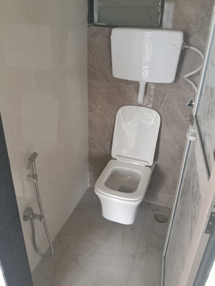 Bathroom, ulwe sector 23 1 Bedroom 430 Sq.Ft. Apartment In Ulwe Sector 23 Navi Mumbai 8708881