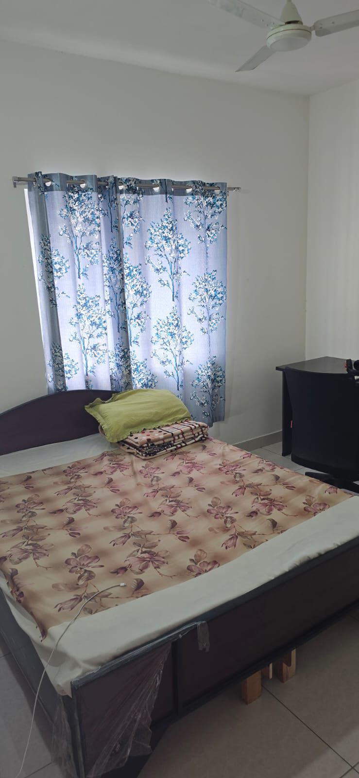 2 BHK Apartment For Rent in Prestige High Fields