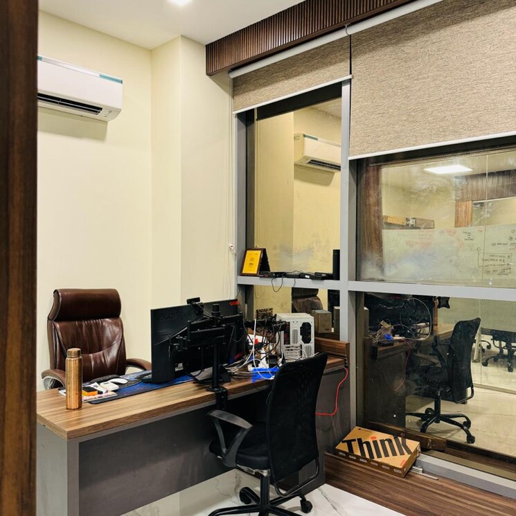 Gym, platinum-techno-park Commercial Office Space 2500 Sq.Ft. In Vashi Sector 30a Navi Mumbai 8708934