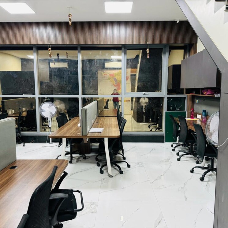 Team Area, platinum-techno-park Commercial Office Space 2500 Sq.Ft. In Vashi Sector 30a Navi Mumbai 8708934