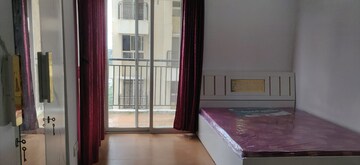Room in 2 BHK Apartment at DB Orchid Ozone, Dahisar East – for Rent