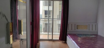 Room in 2 BHK Apartment at DB Orchid Ozone, Dahisar East – for Rent