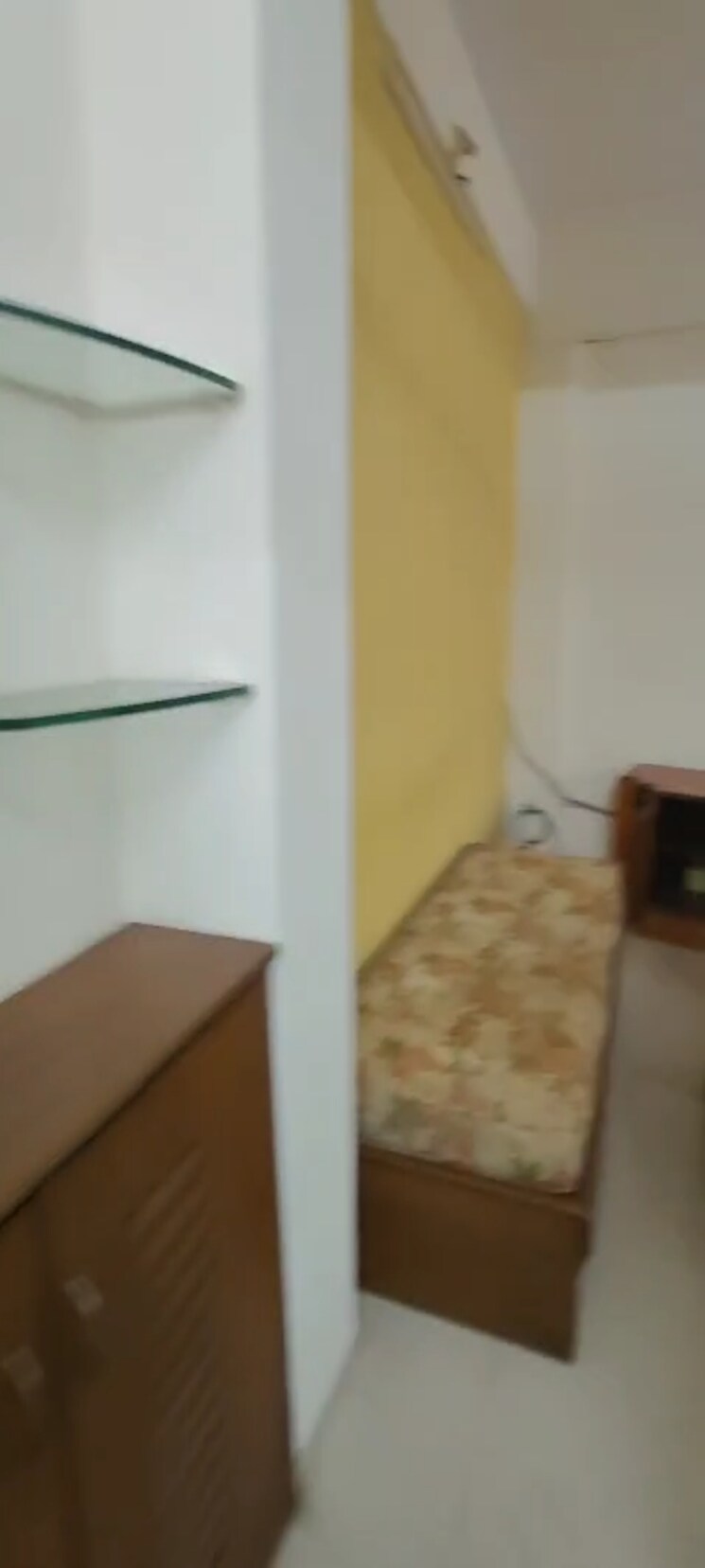 Bedroom, dadar west 1 Bedroom 380 Sq.Ft. Apartment In Dadar West Mumbai 8708923