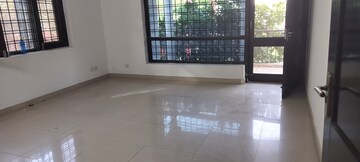 Room in 3 BHK Independent House at RWA Apartments Sector 50, Sector 50 – for Rent