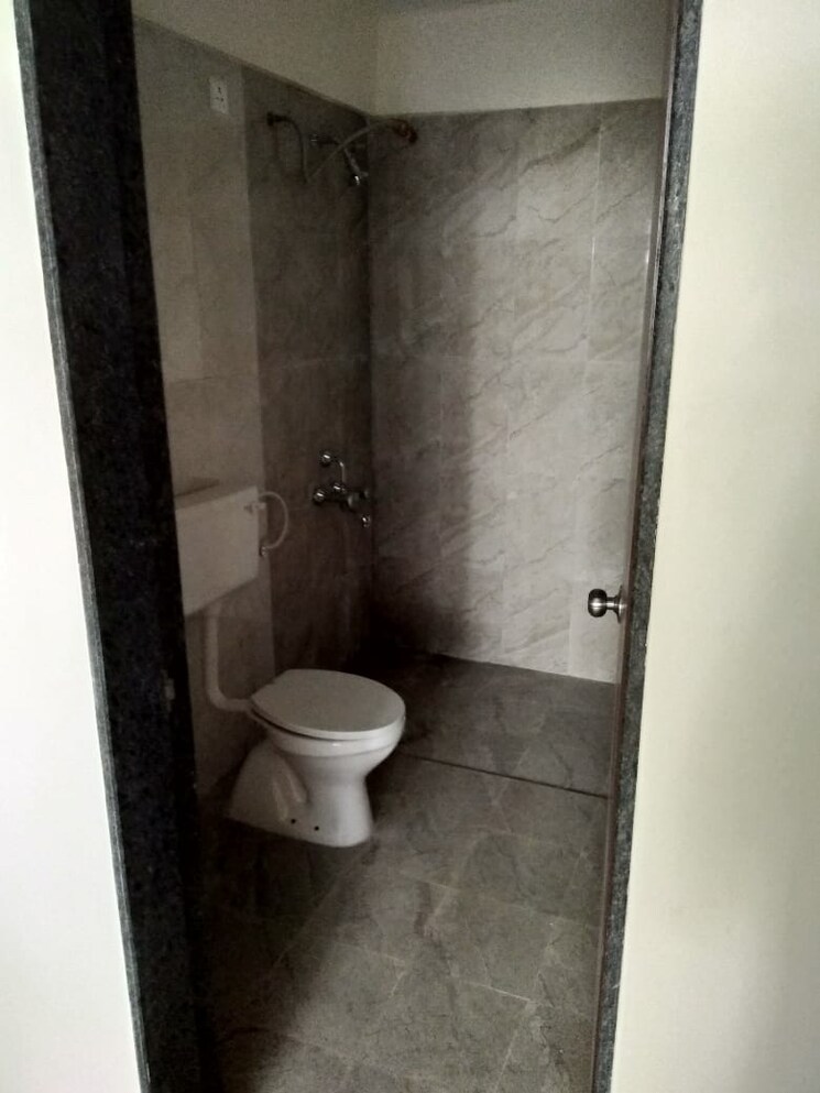 Bathroom, sanskruti-jardin 2 Bedroom 700 Sq.Ft. Apartment In Baner Pune 8708932