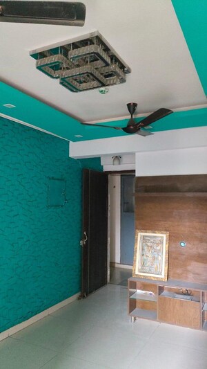 Furnished Amenities in 3.5 BHK Apartment at Saviour Green Arch, Tech Zone 4 Greater Noida – for Sale