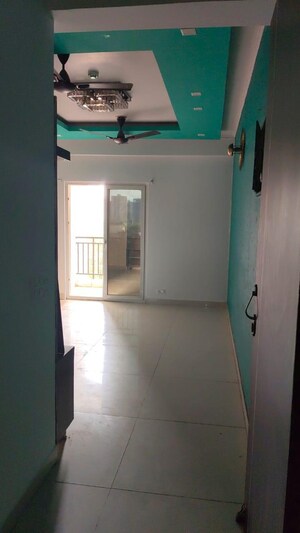 Bathroom in 3.5 BHK Apartment at Saviour Green Arch, Tech Zone 4 Greater Noida – for Sale