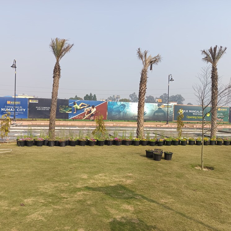 Garden, meerut cantt 3 Bedroom 150 Sq.Yd. Villa In Meerut Cantt Meerut 8708950