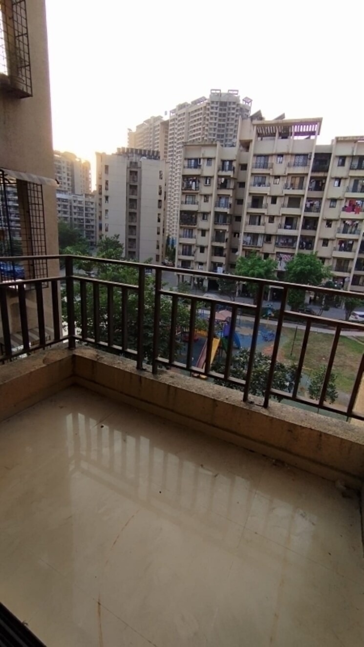 Balcony, raunak-city-sector-4-d10 2 Bedroom 903 Sq.Ft. Apartment In Kalyan West Thane 8708964