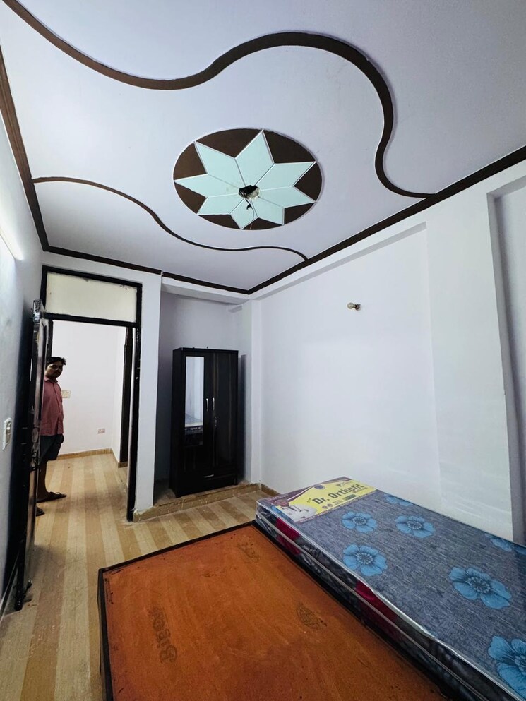 undefined, new ashok nagar 1.5 Bedroom 650 Sq.Ft. Builder Floor In New Ashok Nagar Delhi 8708973