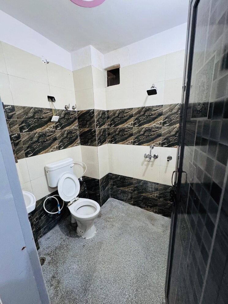 Master Bedroom, new ashok nagar 1.5 Bedroom 650 Sq.Ft. Builder Floor In New Ashok Nagar Delhi 8708973